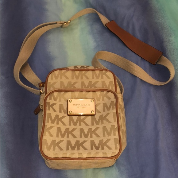 Michael Kors women’s bag - Picture 1 of 5